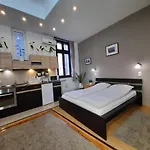 Central Gold Apartment