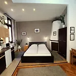 Central Gold Apartment