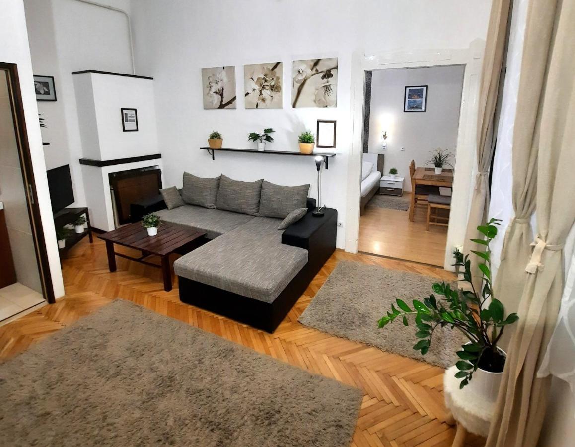 Gold Apartman *